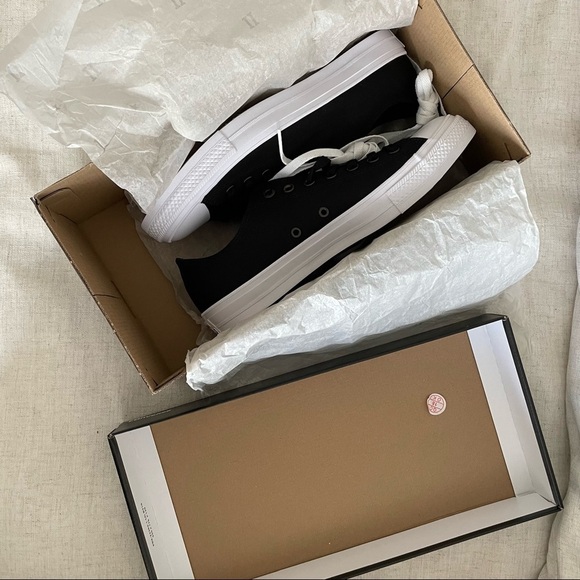 Converse Chuck Taylor All Star II - Picture 4 of 8